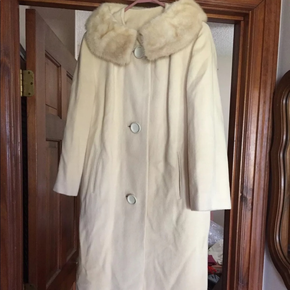 Vintage 1950s 1960s Cashmere Coat w/ Mink Collar